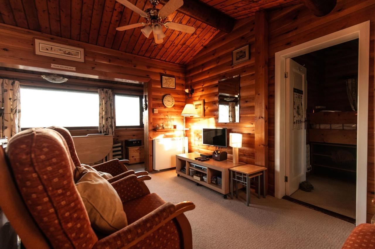 Rustic Log Cabin In Snowdonia By Seren Short Stays Trawsfynydd Zewnętrze zdjęcie