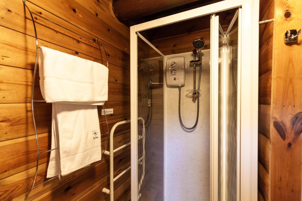 Rustic Log Cabin In Snowdonia By Seren Short Stays Trawsfynydd Zewnętrze zdjęcie